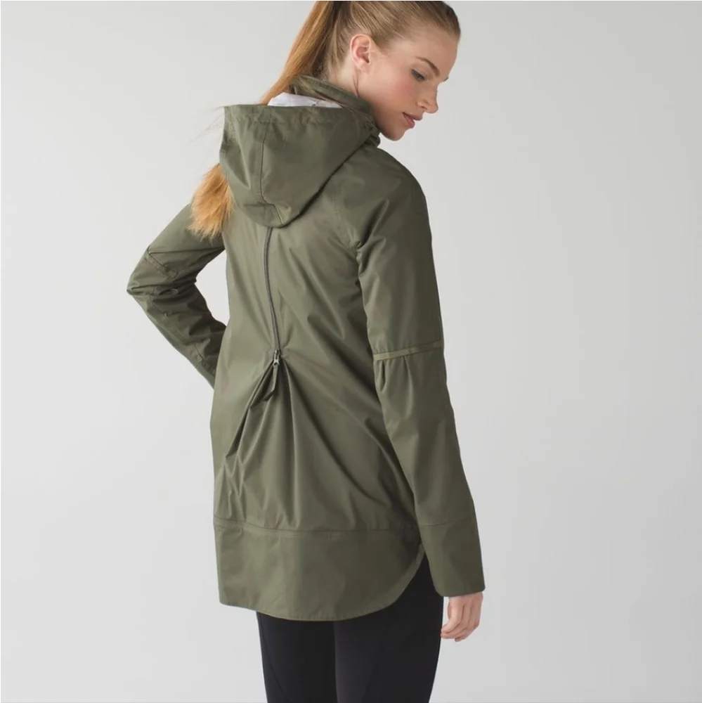 Lululemon Fo Drizzle Jacket 4 Olive Fatigue Green Rain Coat Hooded